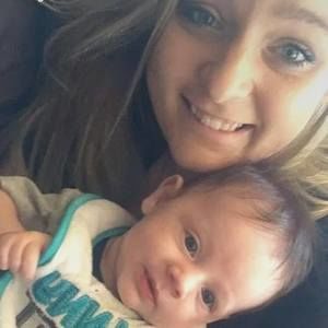 Meet your Posher, Chloe